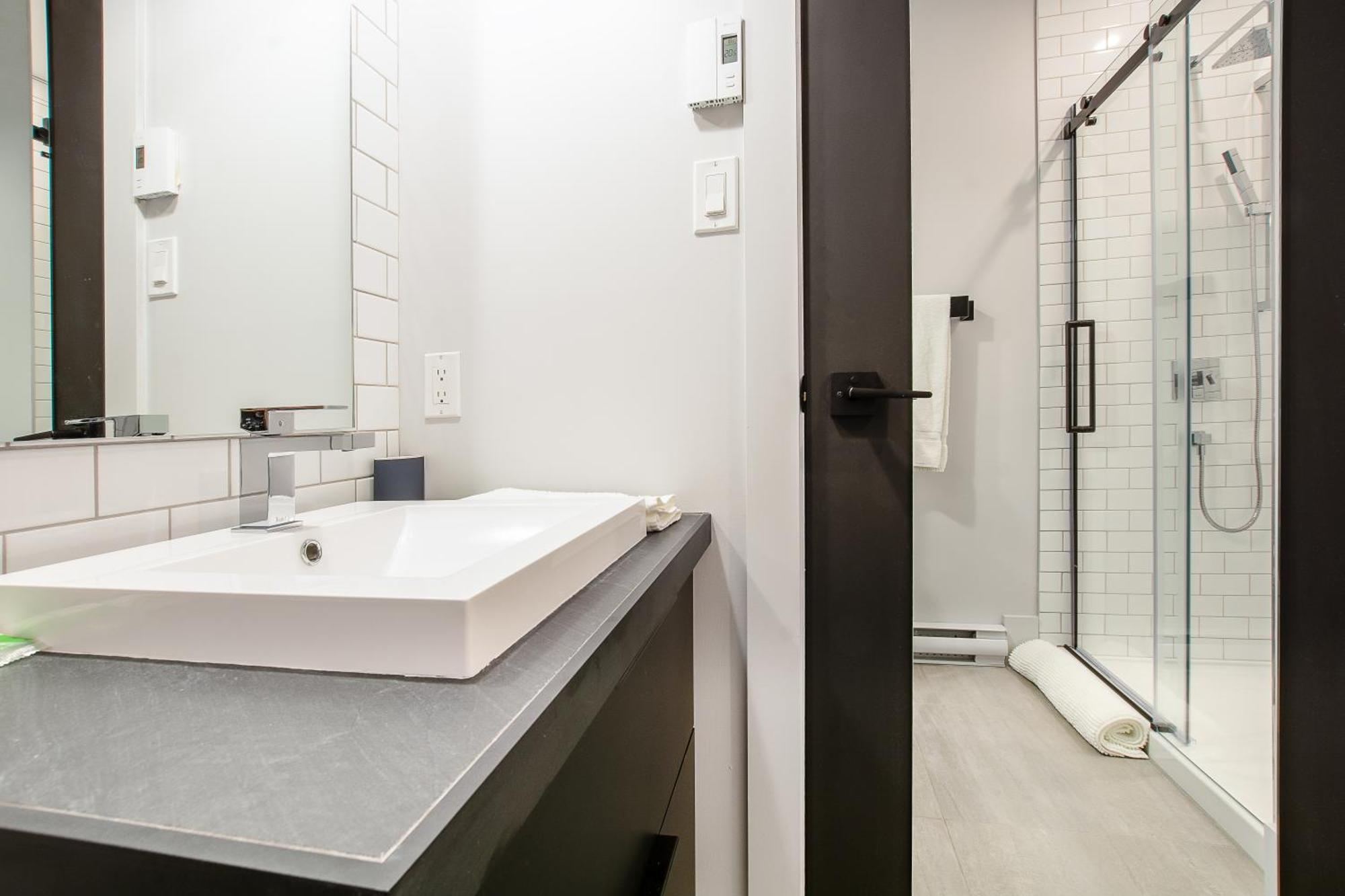 Апартаменты Les Lofts St-Pierre - Par Les Lofts Vieux-Quebec Номер фото